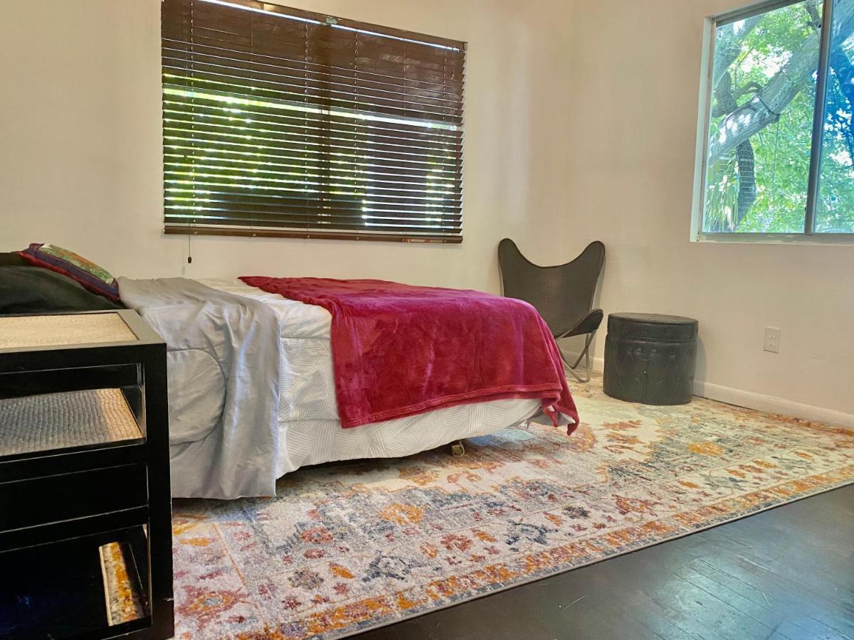 Cool & Cozy Homestay Miami Esterno foto